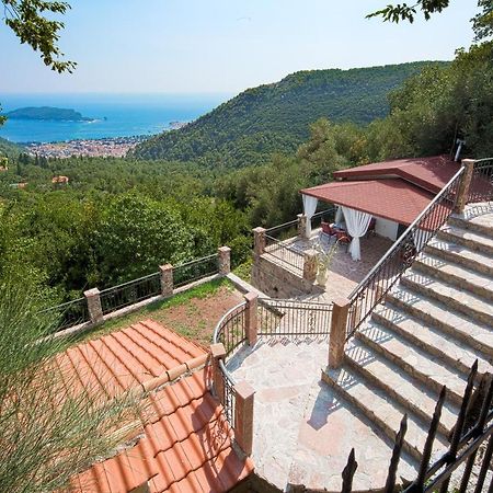 Holiday Home La Musica Budva Kültér fotó