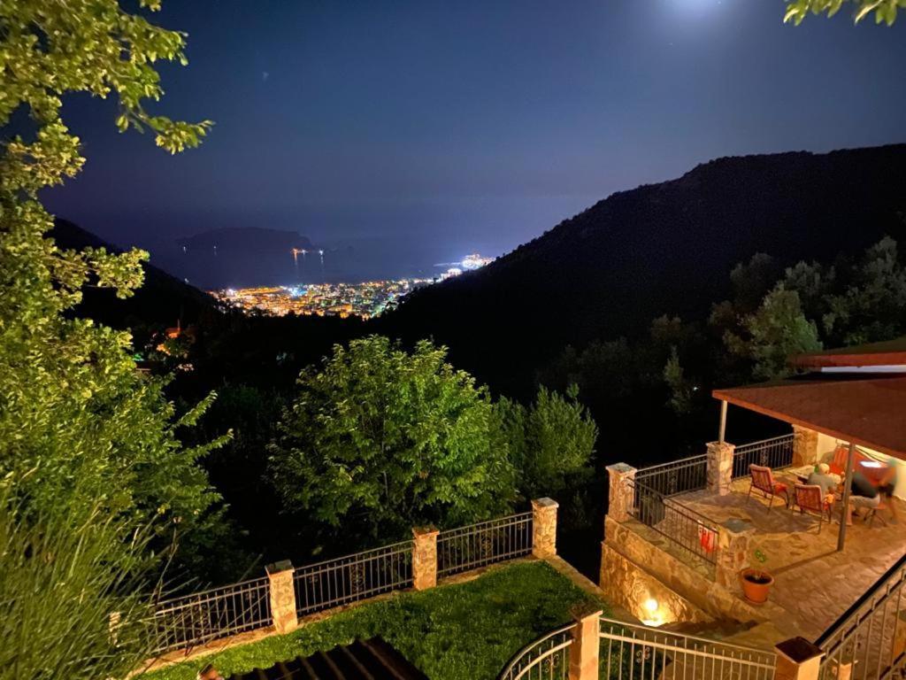 Holiday Home La Musica Budva Kültér fotó