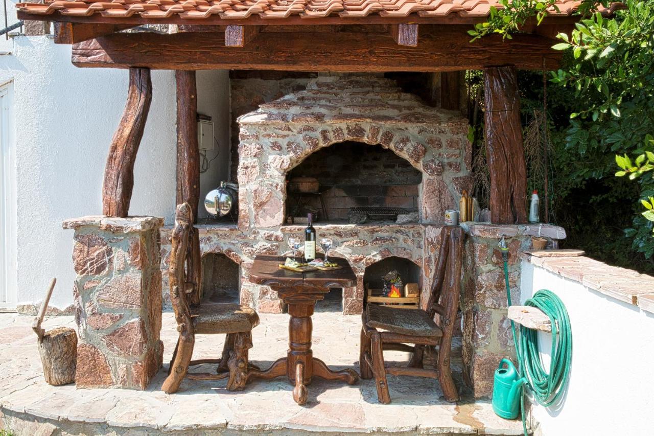 Holiday Home La Musica Budva Kültér fotó